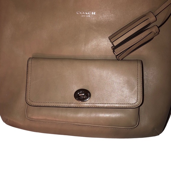 Coach Courtenay Legacy Leather  Duffle Shoulder Bag Hobo Crossbody  22381 (76) - Picture 8 of 14